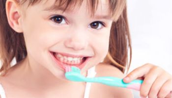 top dentist in Noida 59, top dentist Noida 66, best dental implant mamura